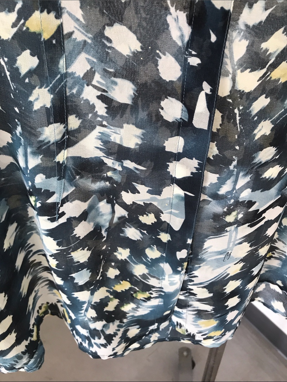 CAbi Teal and White Abstract Button-Front Blouse - Picture 5 of 6